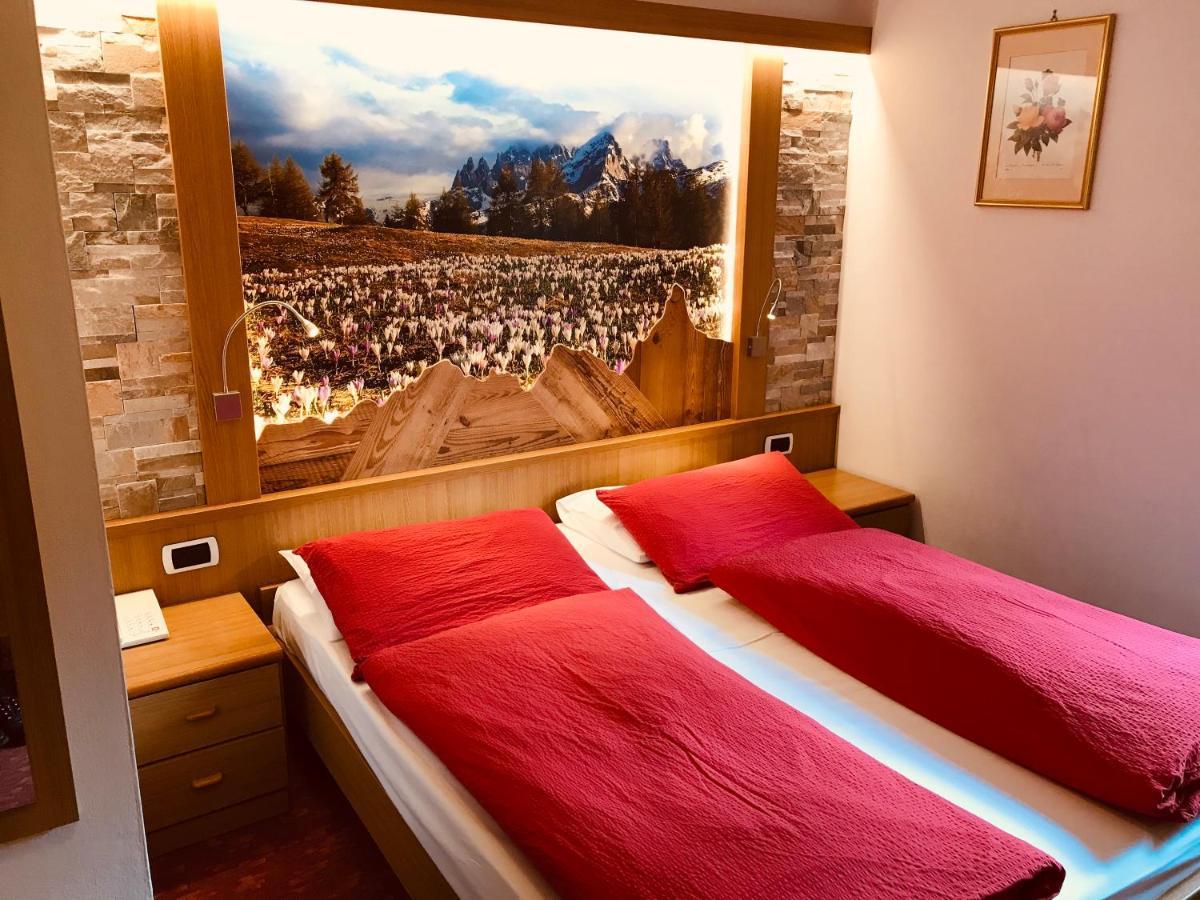فالكادي Rifugio Capanna Passo Valles المظهر الخارجي الصورة