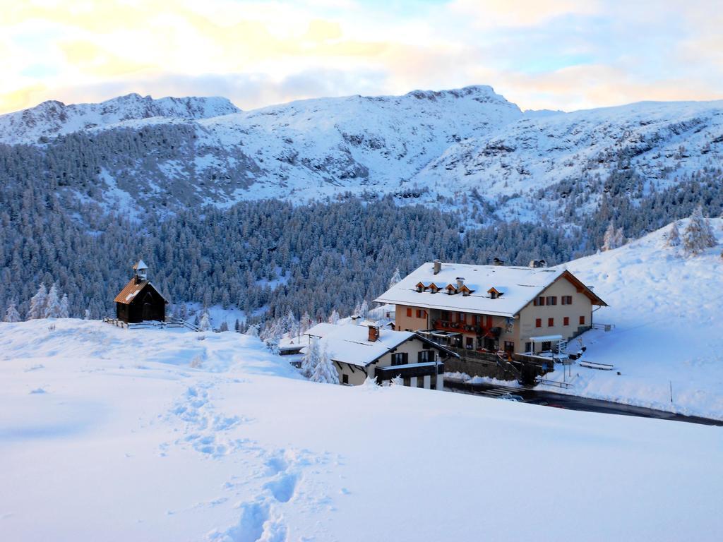 فالكادي Rifugio Capanna Passo Valles المظهر الخارجي الصورة